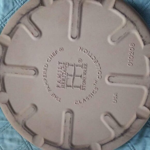 Pampered Chef's Vintage Family Heritage Collection - Picture 4 of 10